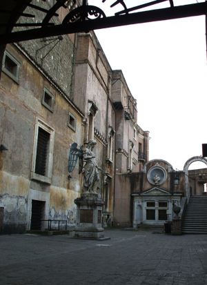 Il cortile dell'angelo